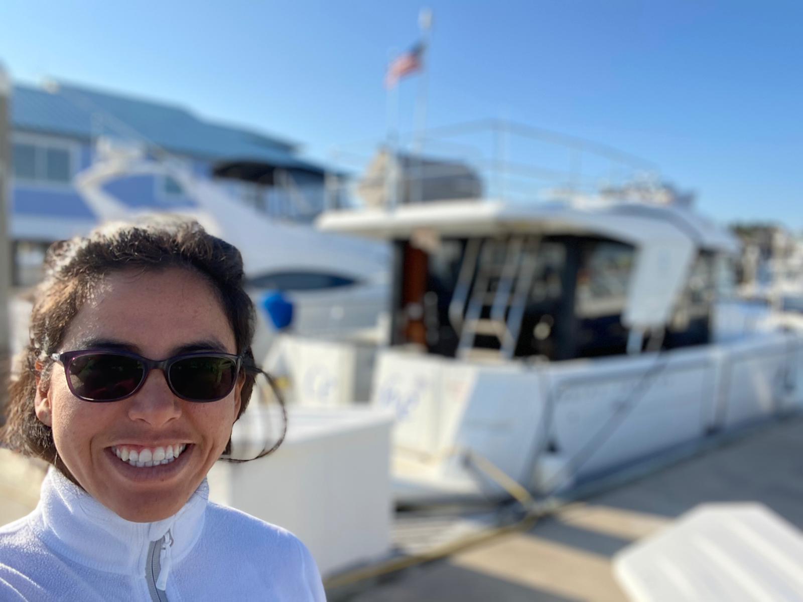 Ana Paola Hurtado, la boliviana que surca los mares mientras trabaja
