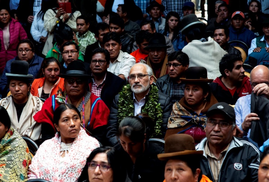 En encuentro con dirigentes de provincias, Mesa dijo que se debe aspirar a lograr “una mejor Bolivia”