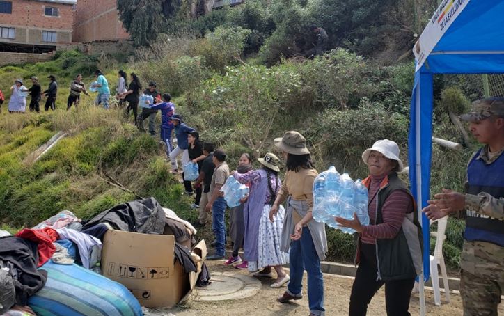 Deslizamiento en San Jorge kantutani: Voluntarios chef cocinan con apoyo de nutricionistas