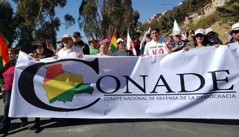 Masivo respaldo a la marcha por respeto al 21F y renuncia de los vocales del Órgano Electoral