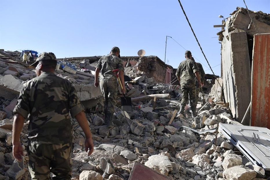 Autoridades suben a más de 2.000 el número de muertes tras terremoto en Marruecos