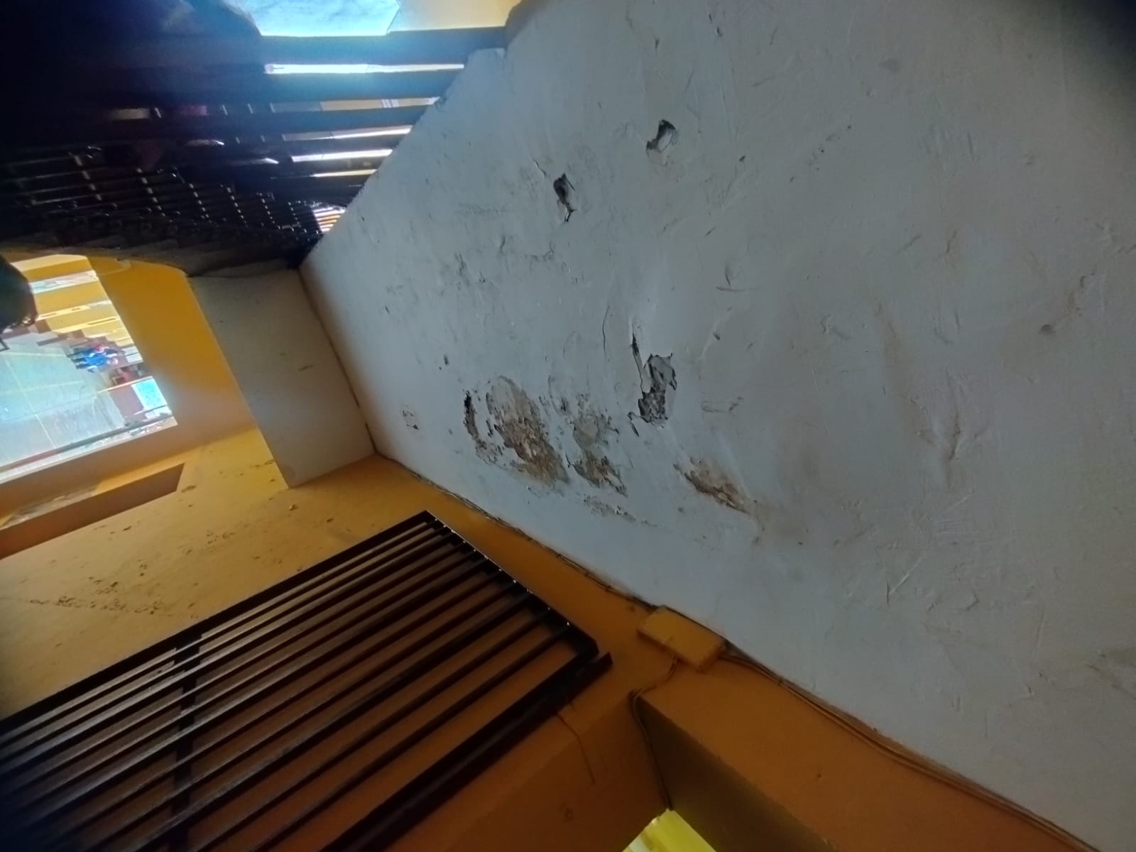 Empezaron las clases y algunos edificios escolares no recibieron mantenimiento