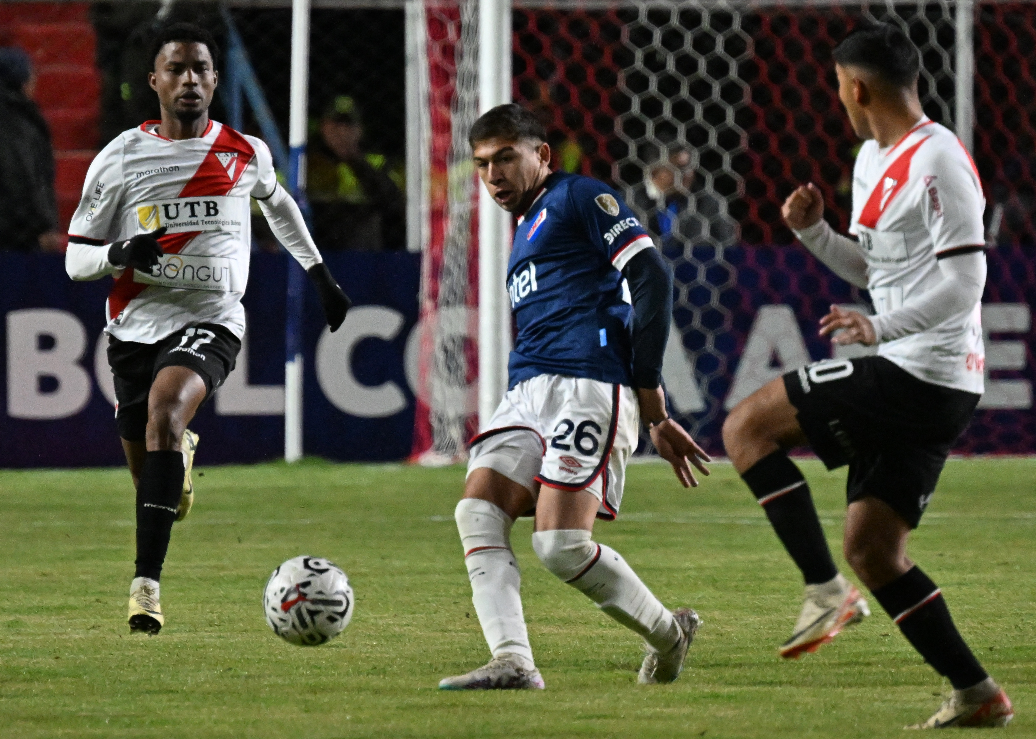 Always Ready clasificó a la tercera fase de Copa Libertadores!