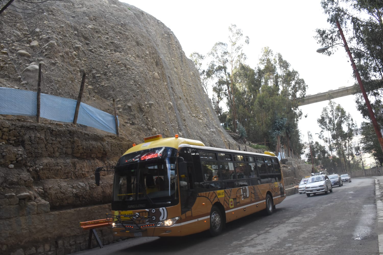 Habilitan las avenidas Kantutani y Del Libertador para el tráfico vehicular