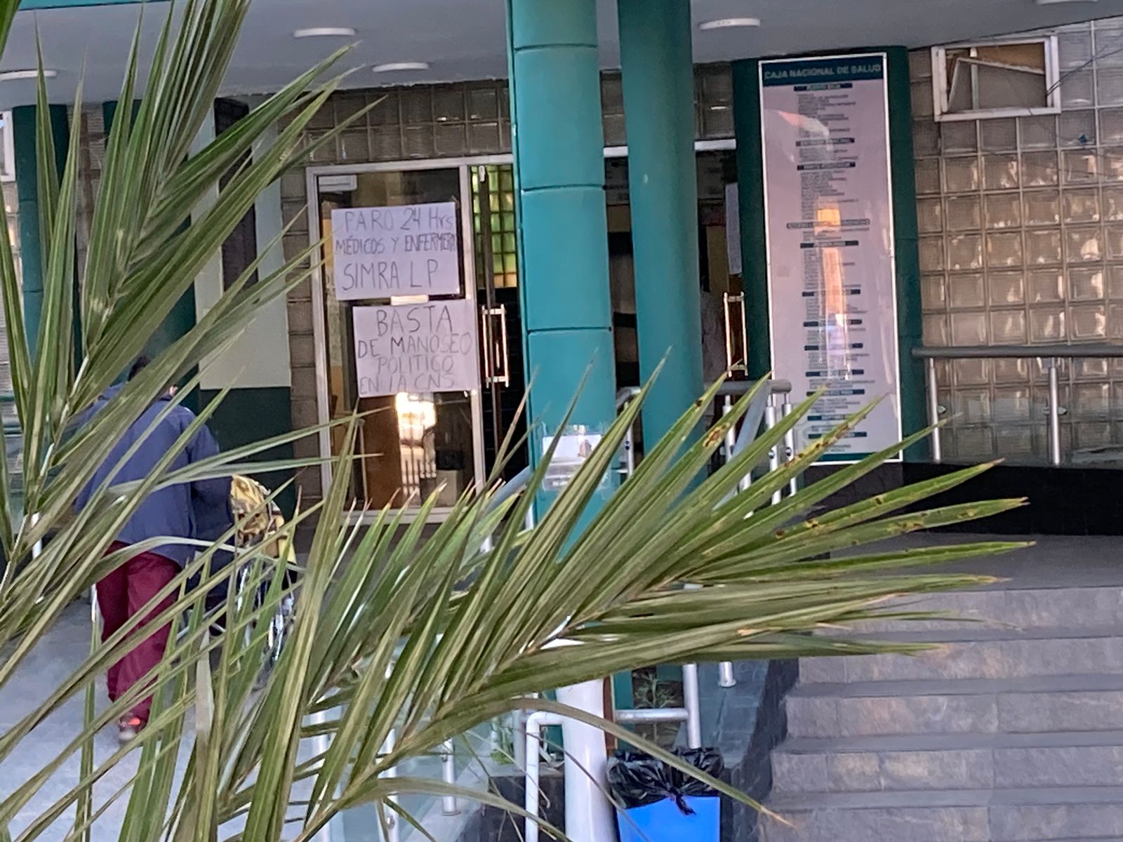 Paro de 24 hrs. en CNS: la atención a pacientes en hospitales y policlínicos fue a criterio de los médicos