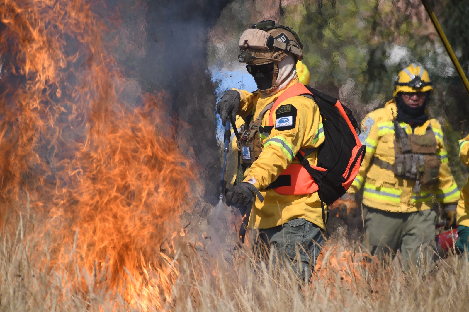 Comunarios de Tiquipaya y Quillacollo se capacitan en lucha contra incendios forestales