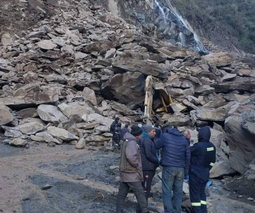 Reportan fallecidos, desaparecidos y heridos después del derrumbe de una mina en Sorata