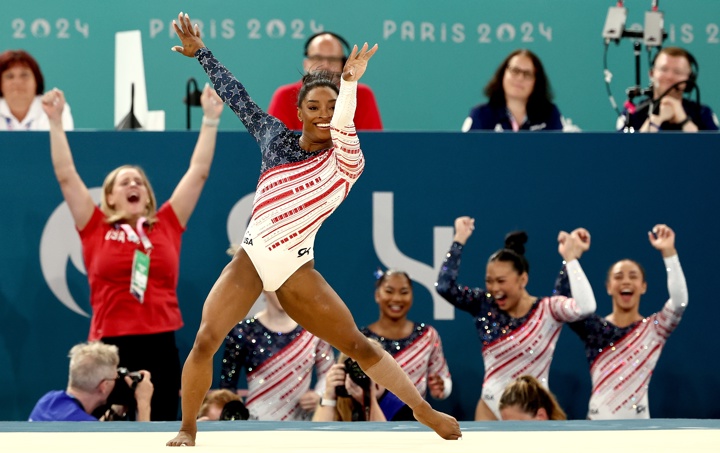 París 2024: baño de oro para Biles y Estados Unidos por equipos en la gimnasia