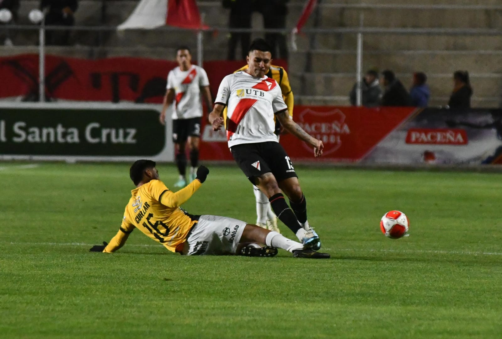 El Tigre solo empata en la casa de Always Ready y se baja de la punta