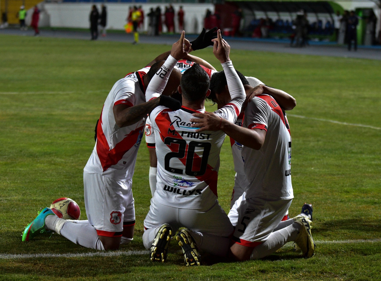 Víctor Ábrego vuelve al gol y Nacional derrota a GV San José en Potosí