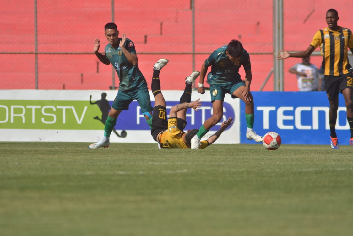 En una mala semana, The Strongest cae también en Tarija ante Tomayapo