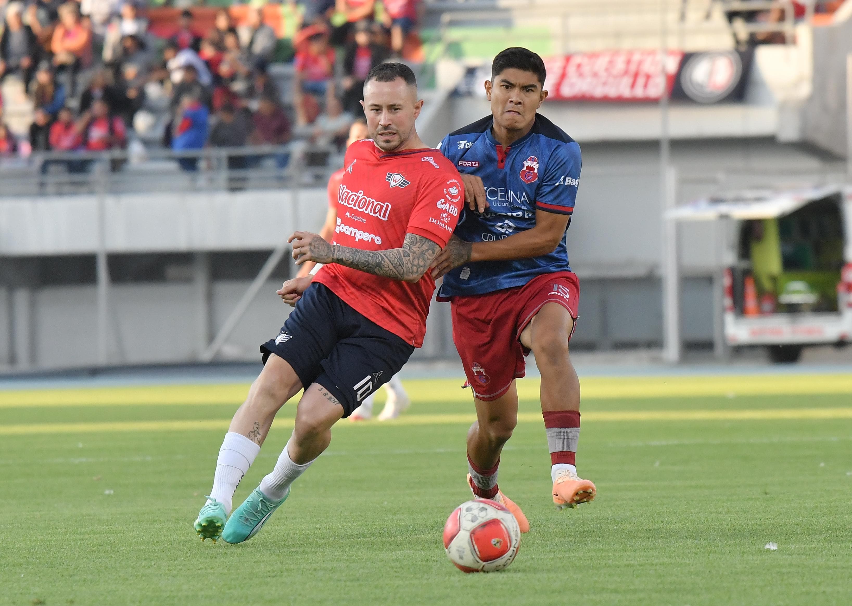 Un golazo desde media cancha de Amaral sella la goleada de Wilster sobre Guabirá