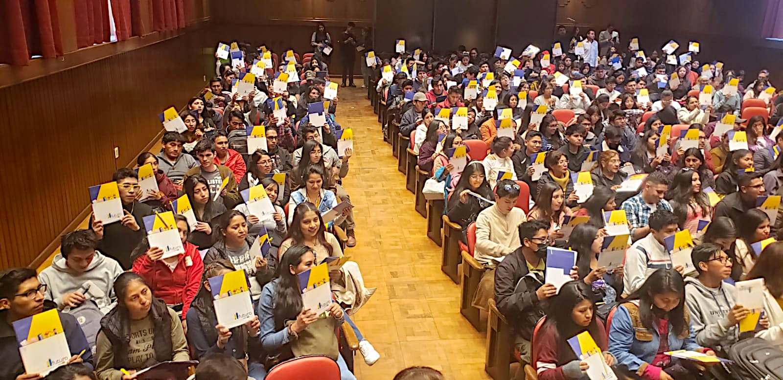 Banco BISA impulsa la Educación Financiera a nivel universitario