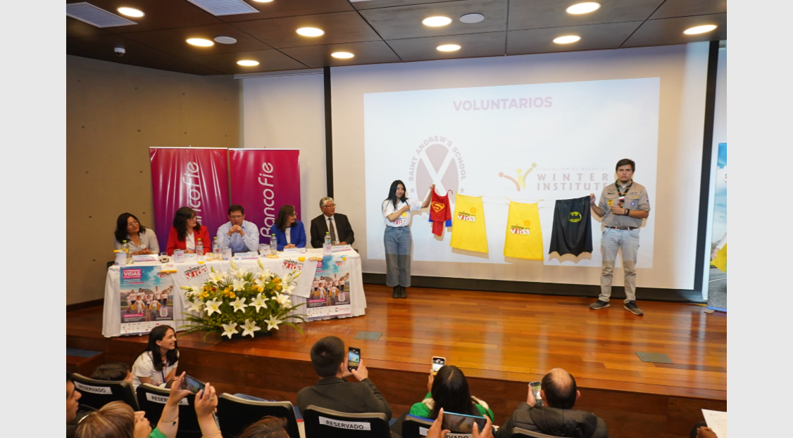 La Paz se viste de solidaridad con la Campaña “Caminando por la Vida” a favor de las niñas y niños con cáncer 