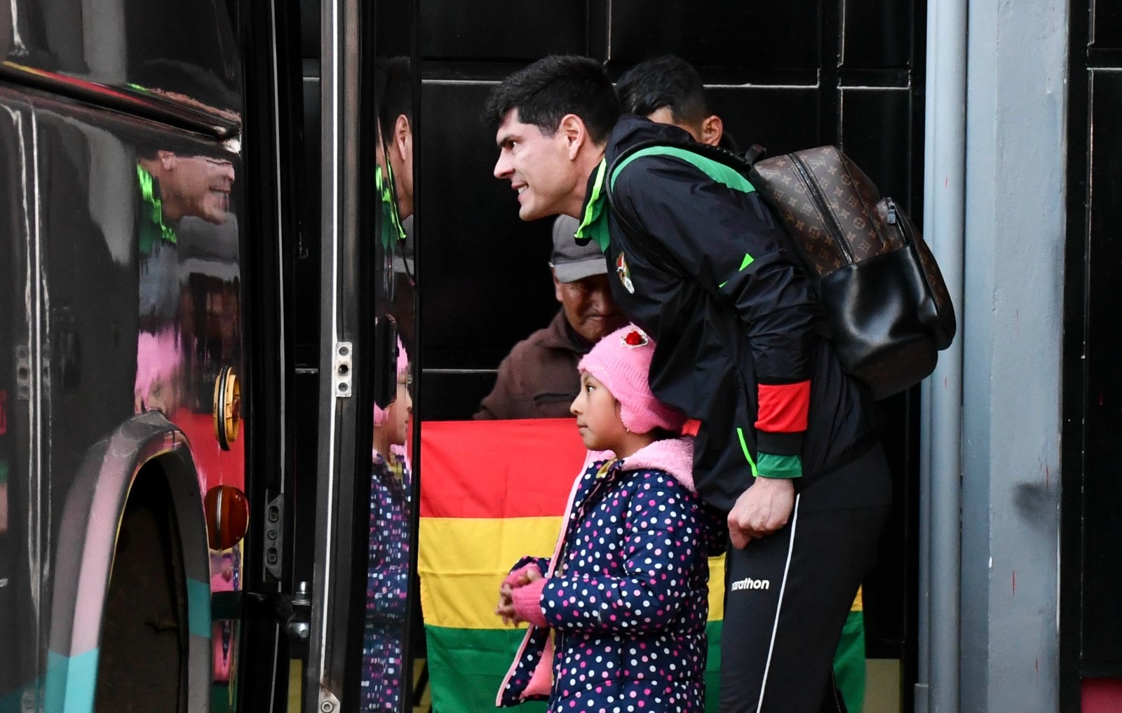 La selección practica en El Alto a puertas cerradas y con resguardo policial 