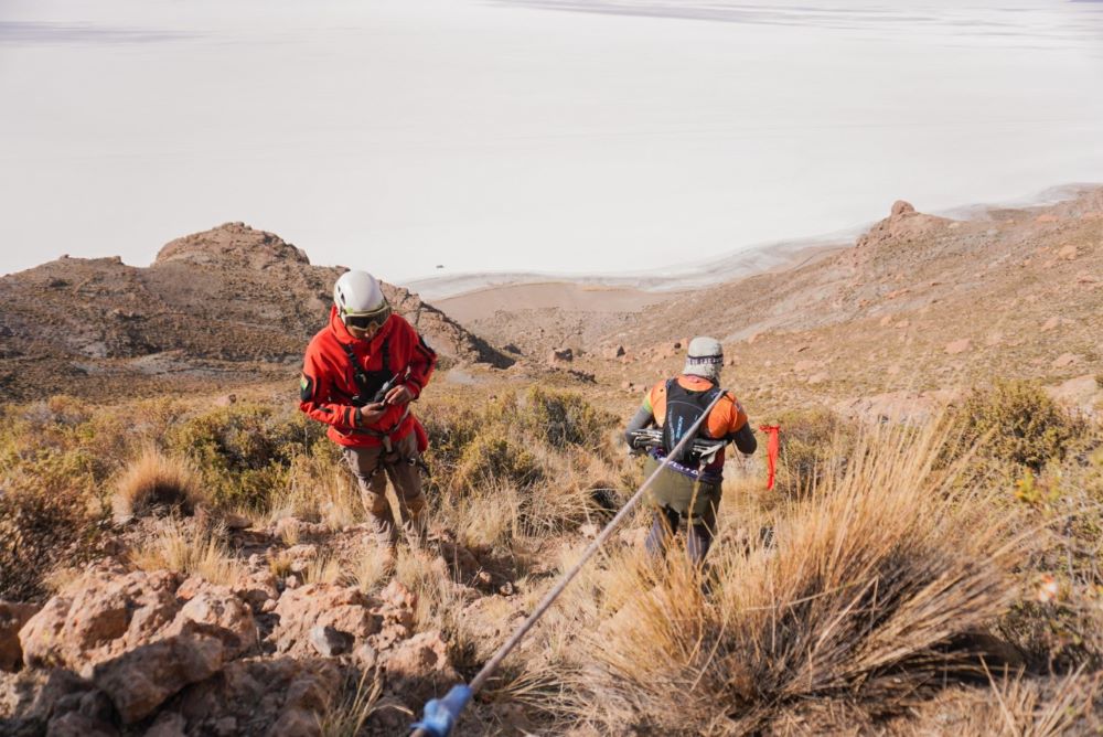 Orureño Aguilar y paceña Yana ganan el Skyrunning por el Salar de Uyuni