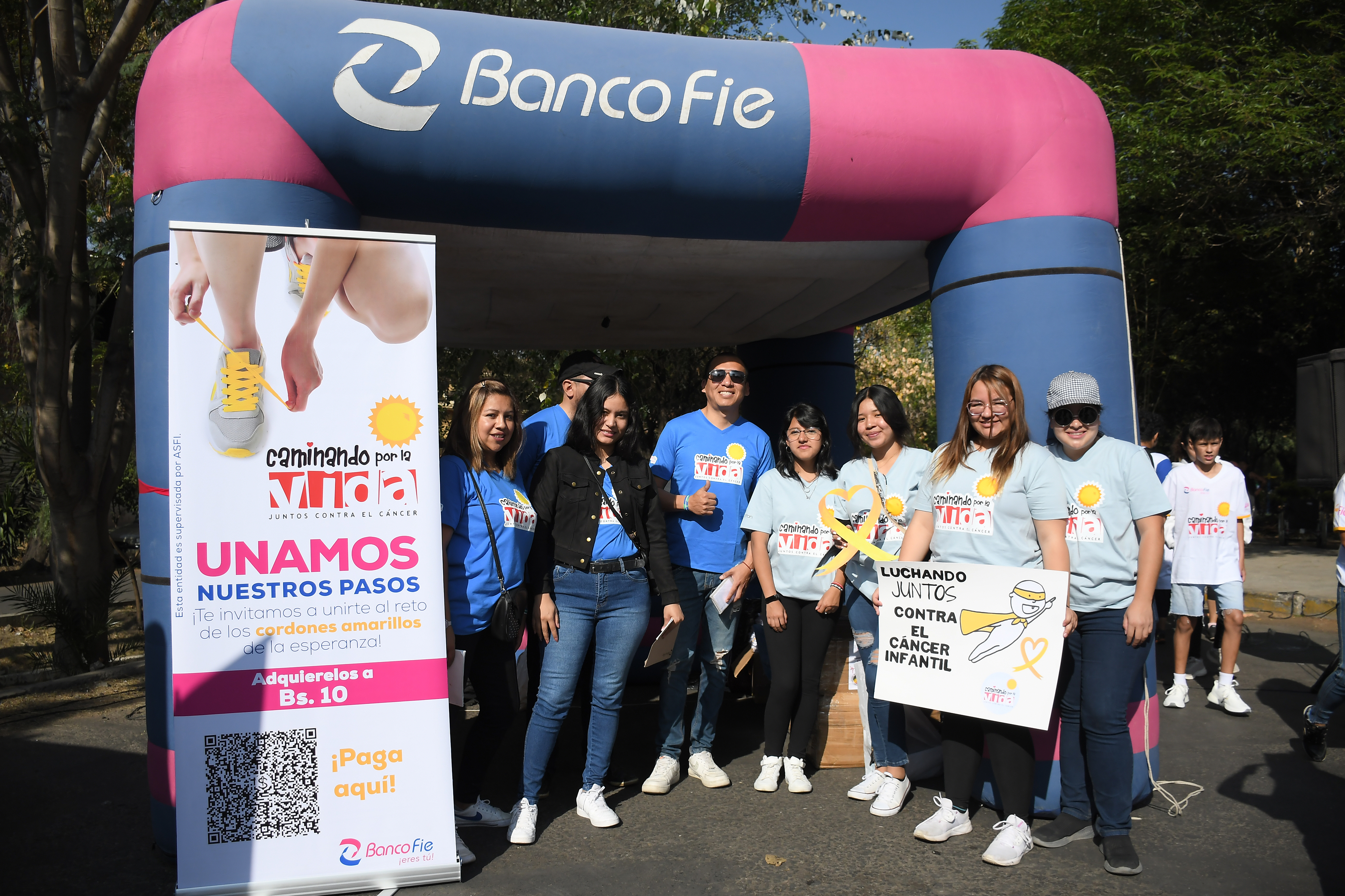 Campaña “Caminando por la Vida” a favor de niñas y niños con cáncer congregó a más de 1.500 personas en Cochabamba