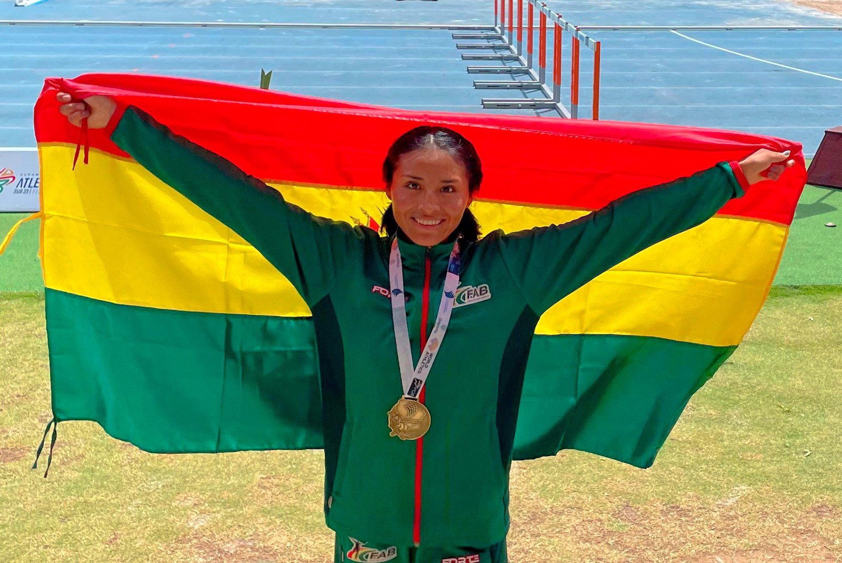 Boliviana Benita Parra gana oro en los 5.000 metros del Sudamericano U23