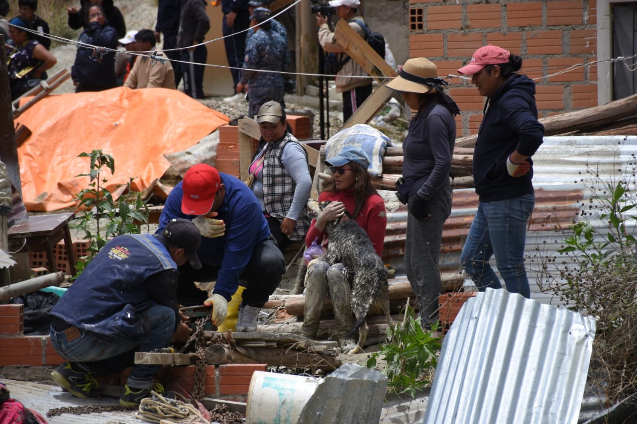 Camila “se ha hecho ganar con la mazamorra”, dice el padre  de la niña desaparecida; clama por ayuda