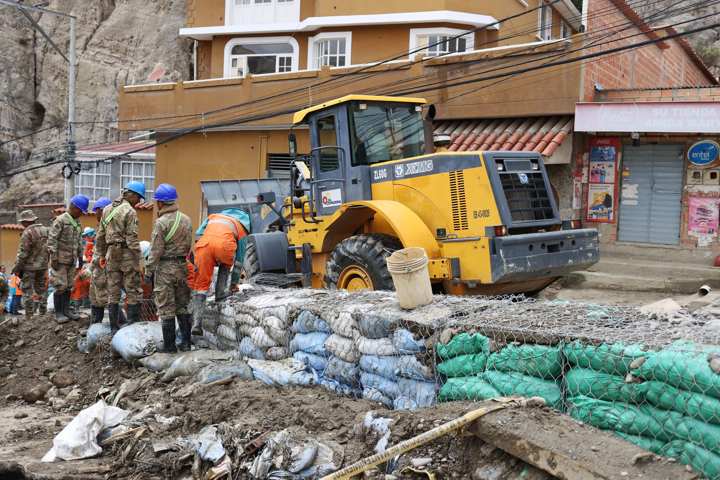 Especialistas temen un mayor riesgo de inundaciones y derrumbes en Bolivia para 2025