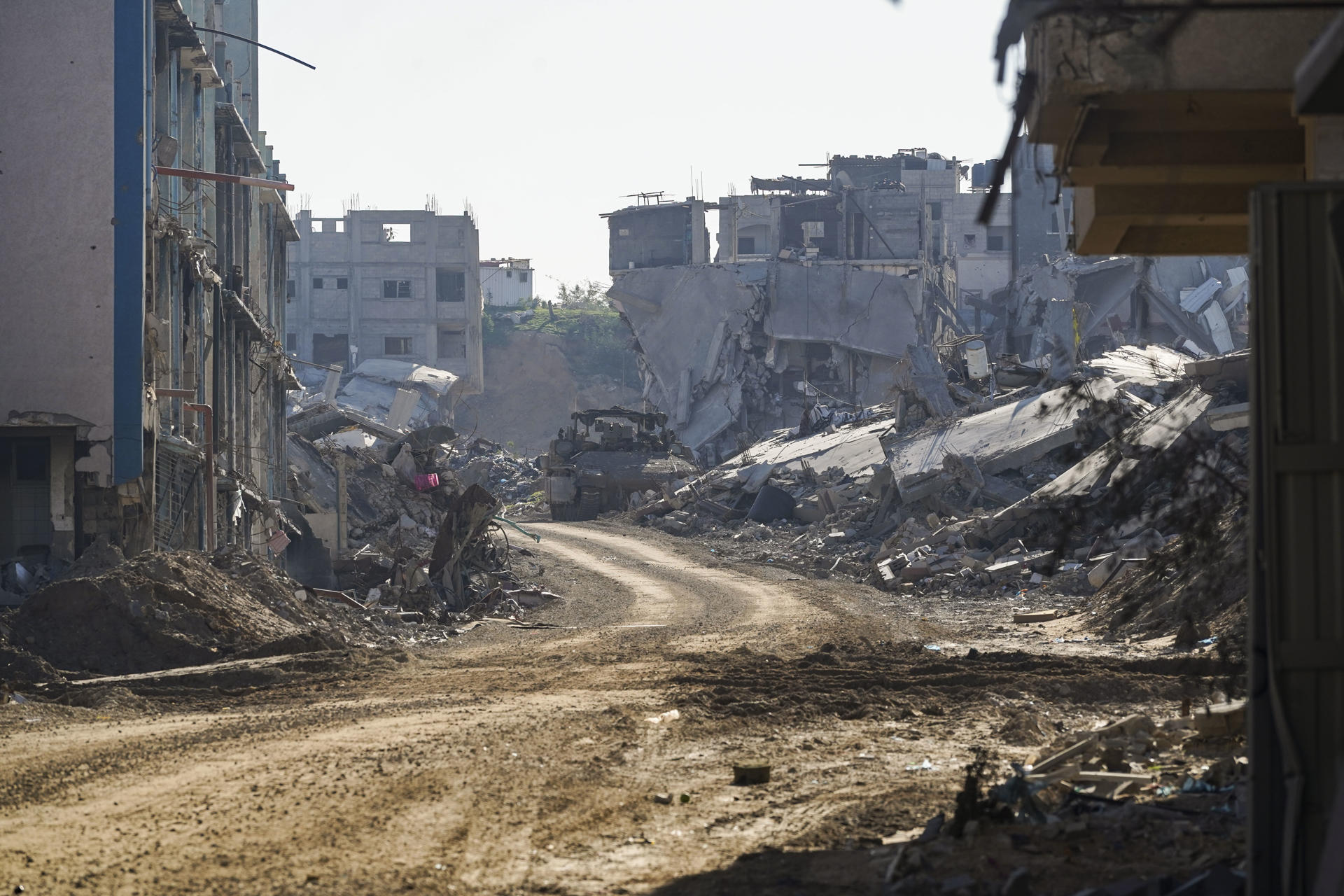 Muerte y ruinas inundan Yabalia, blanco de la peor ofensiva israelí de la guerra en Gaza