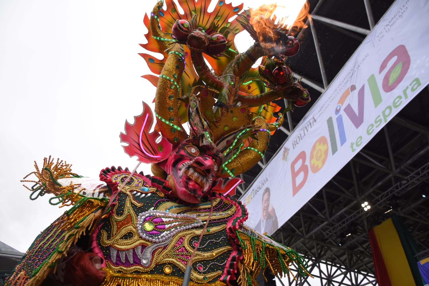 La diablada Urus brilló en el Día Internacional del Turismo