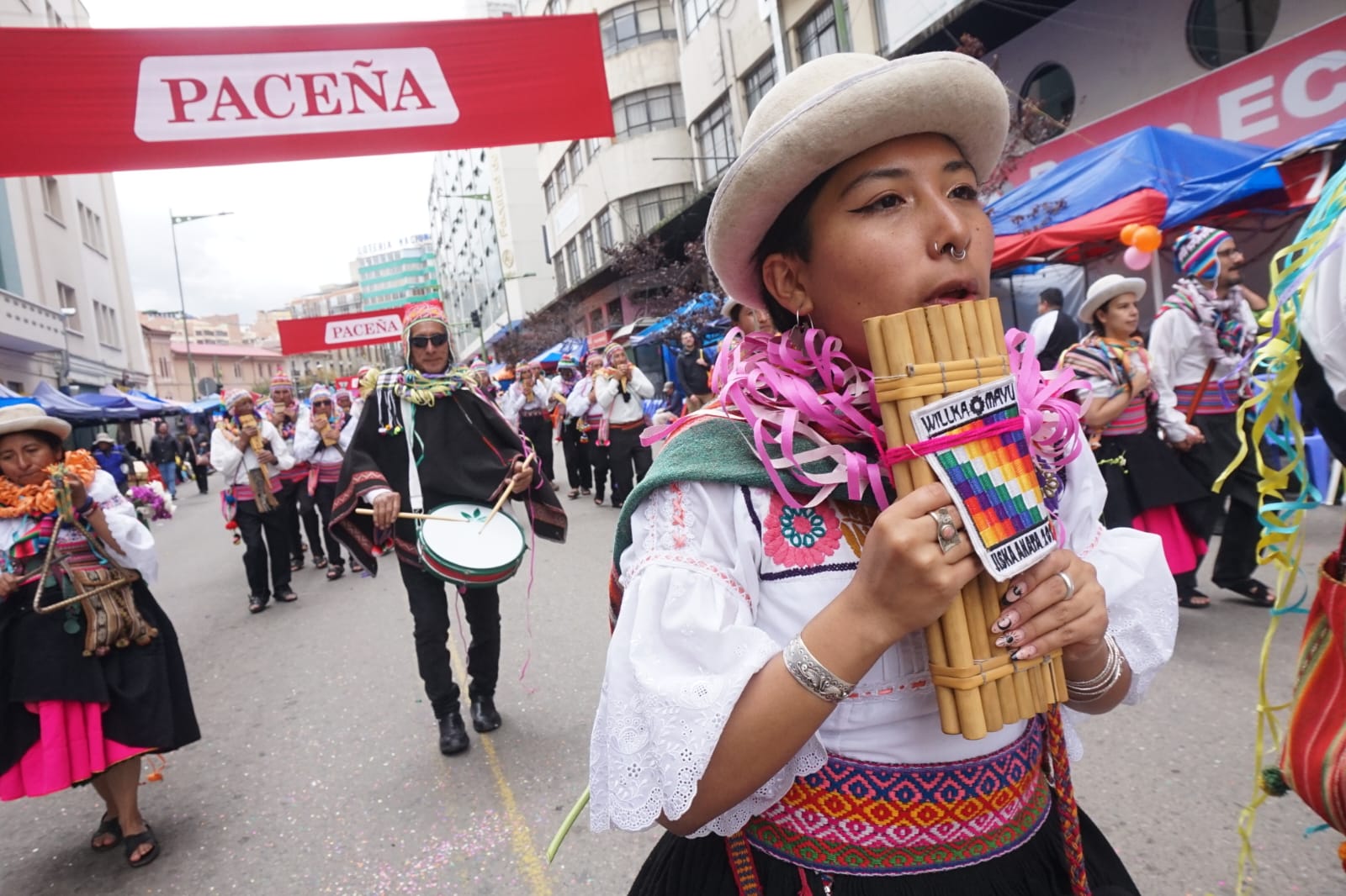 El Jisk'a Anata del Bicentenario llenó de color y tradición el centro paceño 