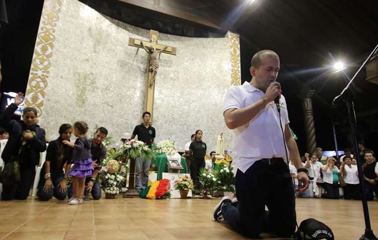 Cabildos de La Paz, Cochabamba y Santa Cruz piden la renuncia de Evo Morales y nuevas elecciones