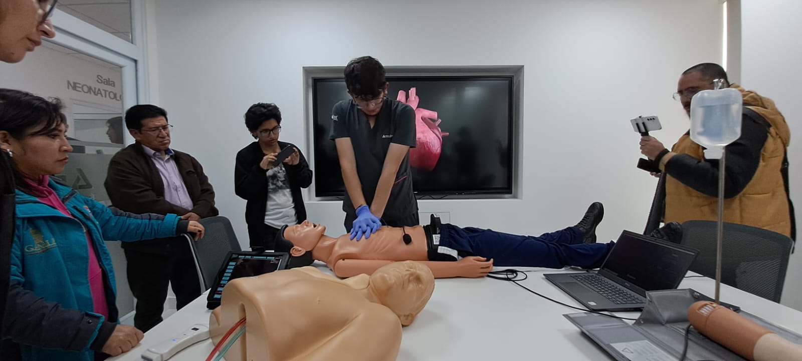 Laboratorios Bagó de Bolivia inaugura “CESIMED” Centro de Simulación Médica de última generación al servicio de la salud boliviana