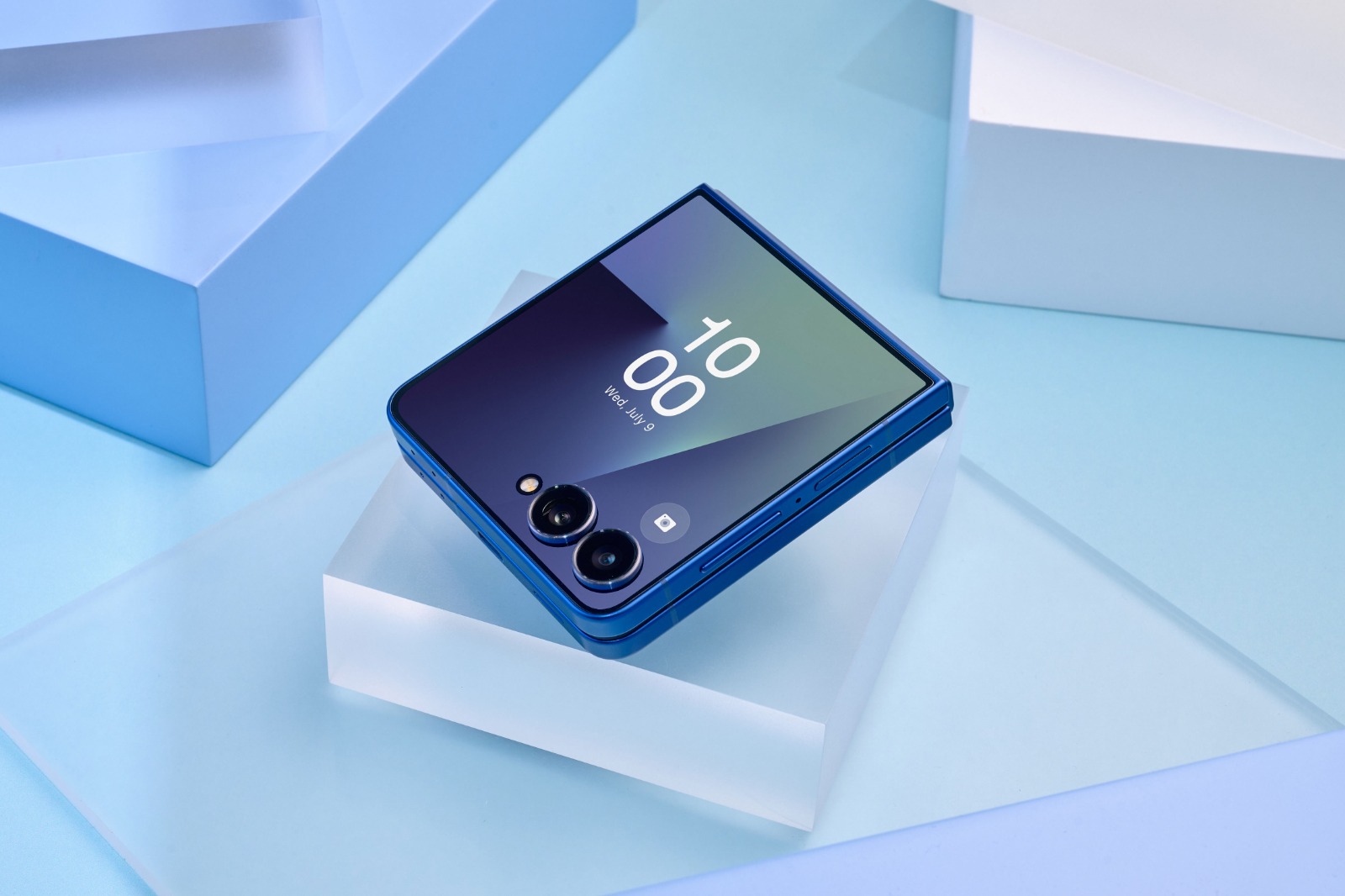 Samsung Galaxy Z Flip7: Potente dispositivo de bolsillo con IA y una nueva pantalla FlexWindow