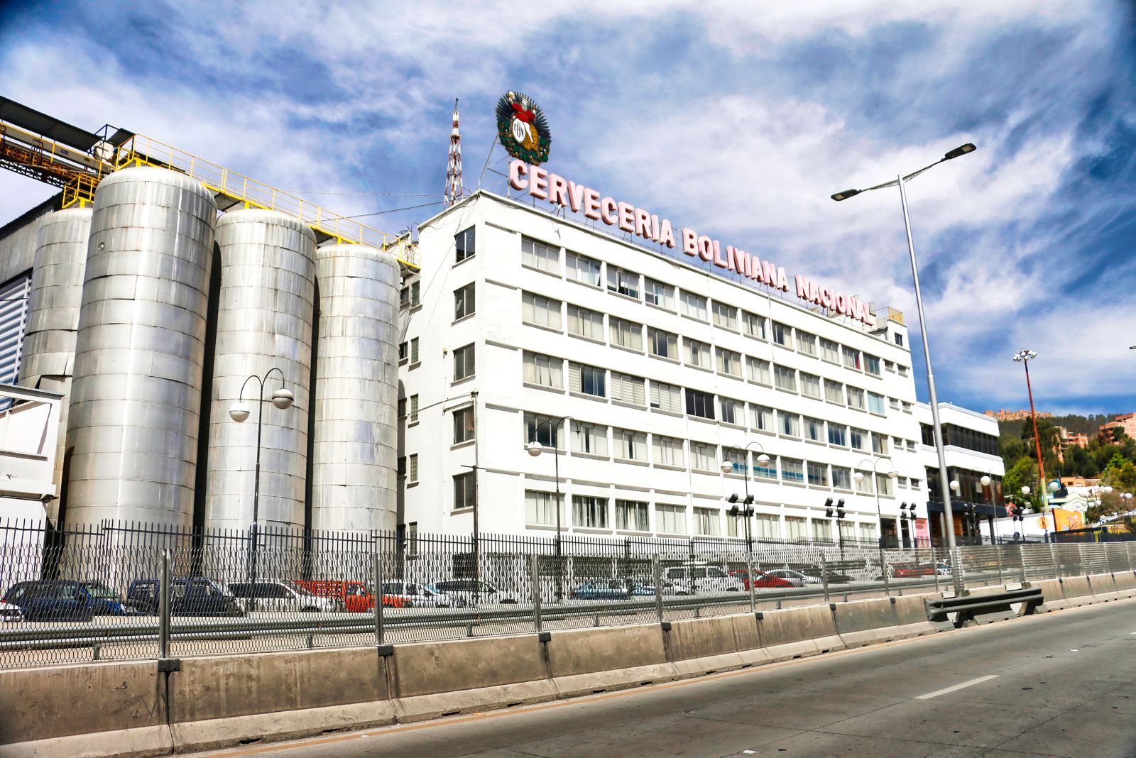  CBN es la empresa privada que contribuye con más impuestos al Estado Boliviano    