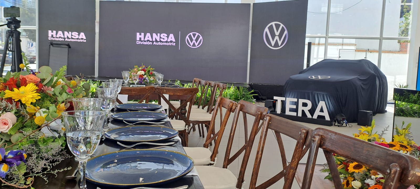 El Volkswagen Tera llega a La Paz para continuar su presentación oficial en Bolivia