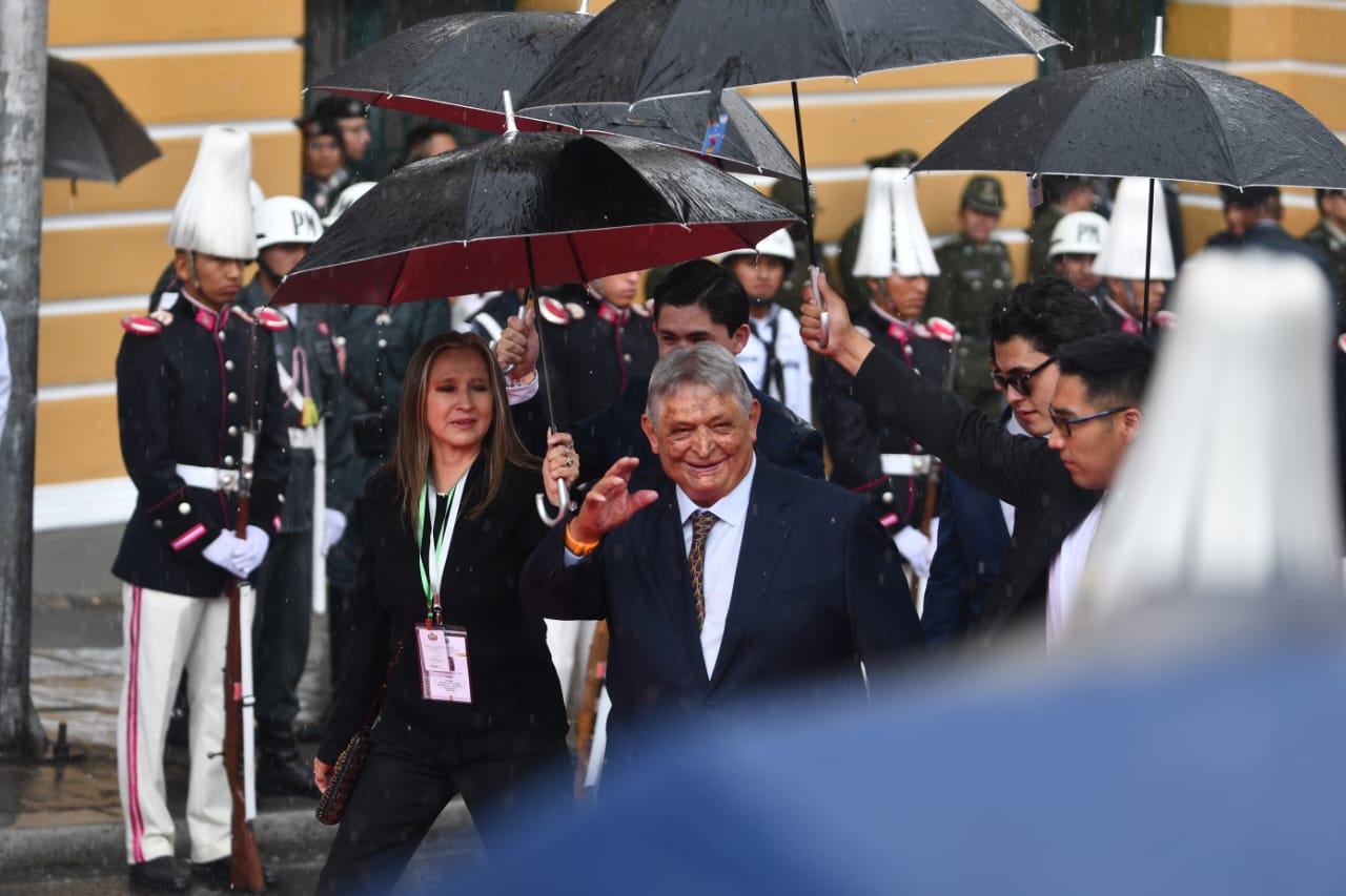 Vea las fotografías de la posesión del presidente Rodrigo Paz y del vicepresidente Edmand Lara