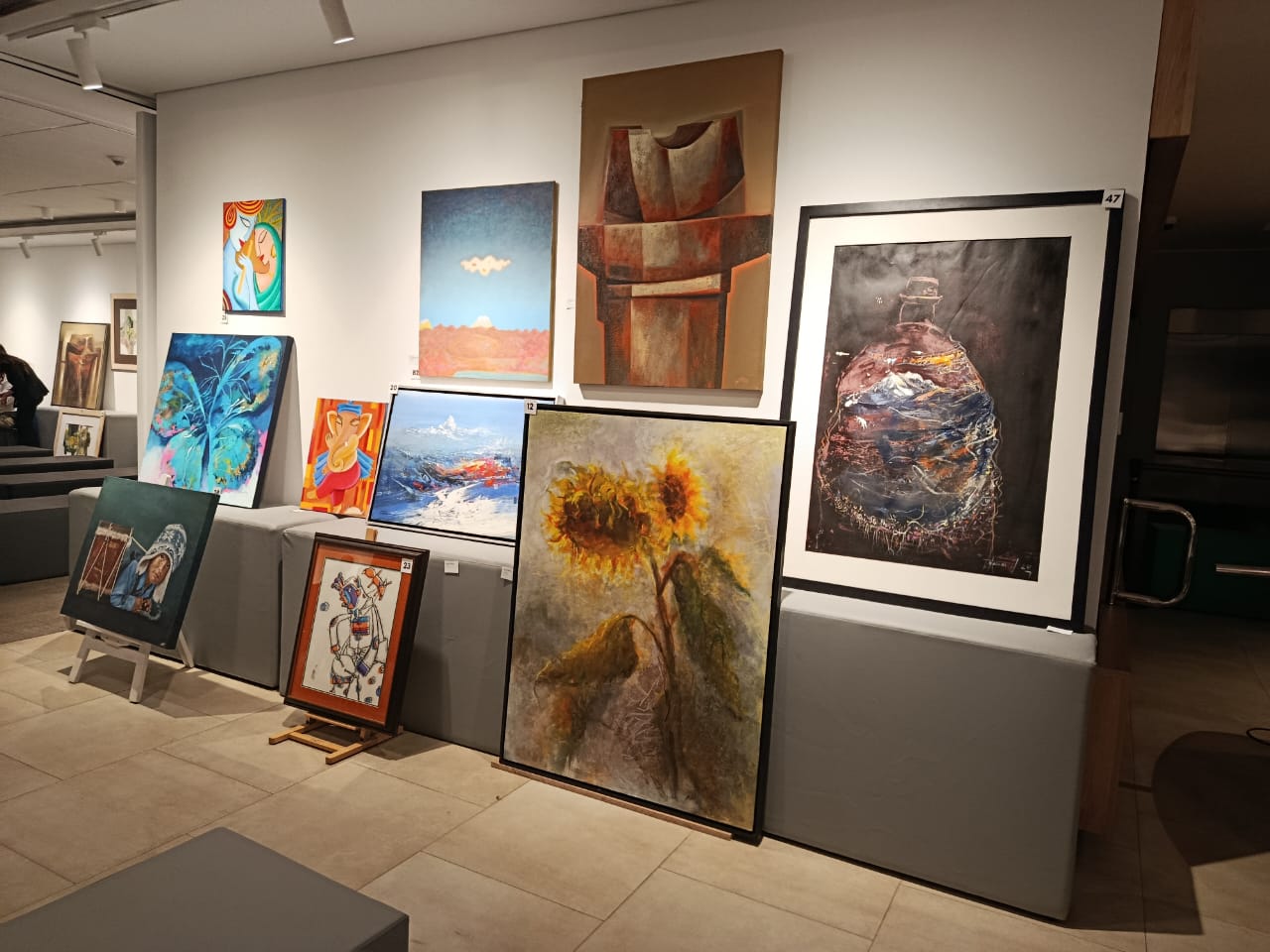 BNB Art acogió la subasta “Arte que Abraza”: una noche donde el arte y la solidaridad unen razones para transformar vidas