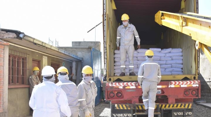Bolivia inicia la exportación de quinua orgánica a China por puerto de Ilo