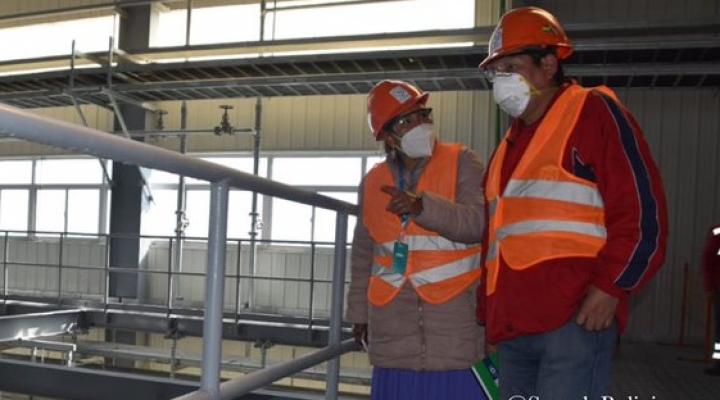 Chiri expresa su preocupación por demora en la construcción de la planta de carbonato de litio
