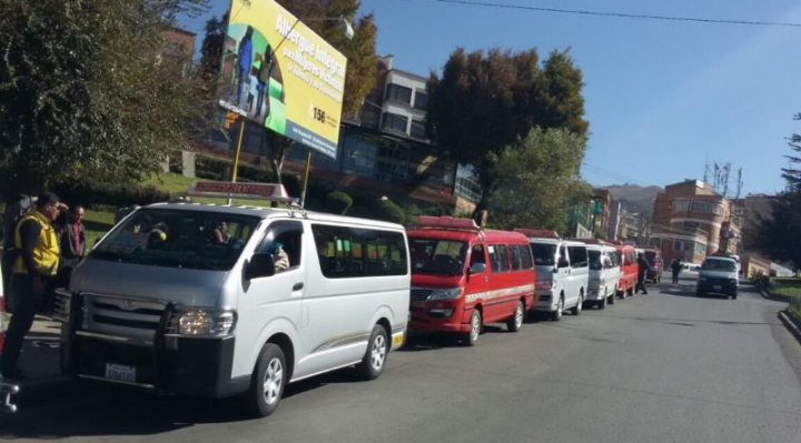 Transportistas rechazan periodo de gracia, piden nuevo diferimiento y anuncian protestas