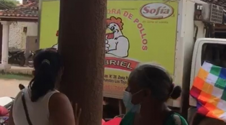En Trinidad, vacunas Sputnik V fueron trasladadas en carro frigorífico de pollos