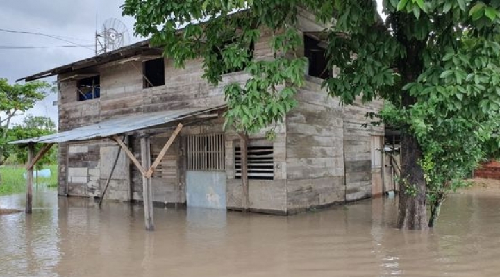 Las lluvias dejan 8 muertos, un desaparecido y cerca de 31.000 familias afectadas