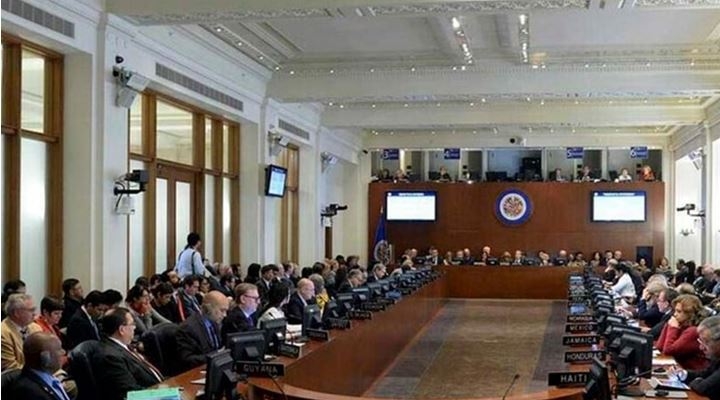 OEA declara ilegítimo gobierno de Maduro y Evo dice que el organismo atenta a Venezuela