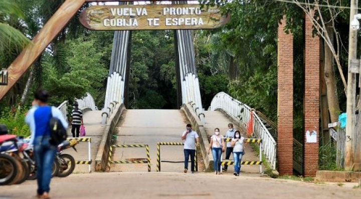 Bolivia amplía por otros siete días el cierre de la extensa frontera con Brasil