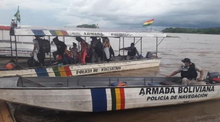 Brasileños expresan molestia por cierre de frontera y detienen a 11 cubanos indocumentados en Guayaramerín