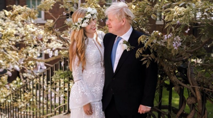 El primer ministro Boris Johnson y su novia se casan en secreto, en una ceremonia en la catedral de Westminster