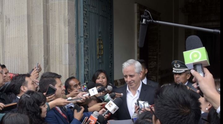 García Linera dice a la oposición: “cuando lleguen a 50 mil votos que me vengan hablar”