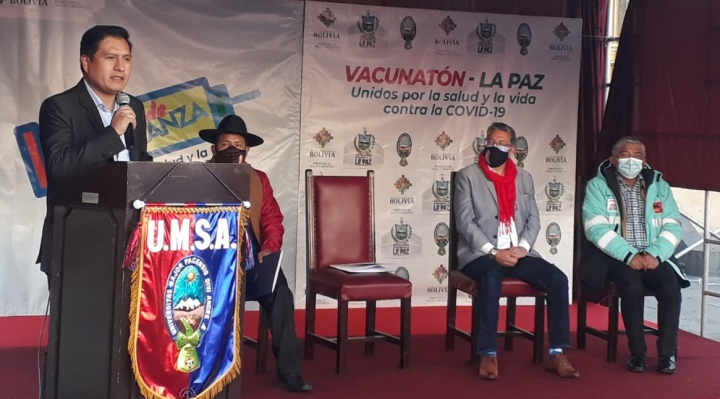 Gobierno y Alcaldía destacan “megavacunación” en la ciudad de La Paz