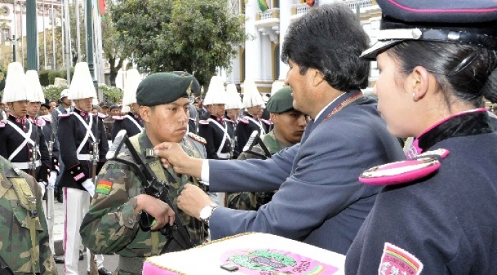 Morales pide respecto a los derechos humanos y debido proceso para militares detenidos