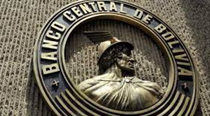 BCB proyecta un crecimiento del 4,4% del PIB para este año y se mantendrá el tipo de cambio