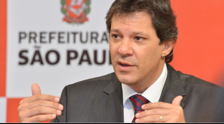 Lula desiste y Fernando Haddad se mete en la carrera presidencial por el PT