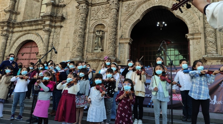 Un millón de niñas y niños bolivianos en riesgo