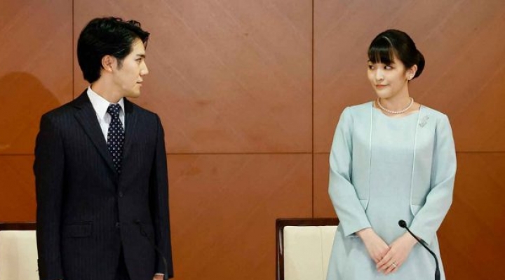 La princesa Mako de Japón se casa con su novio plebeyo tras renunciar a la realeza en medio de una gran controversia